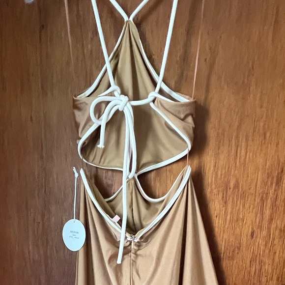 Sexy Tan Jumpsuit wide palazzo, halter rope tie, cutouts, 70s Disco festival NWT - Picture 5 of 10